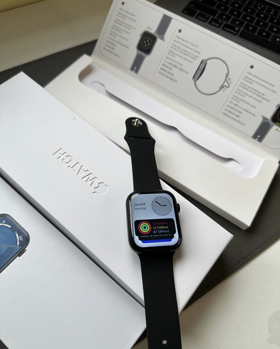 Apple Watch Series 10 – شاشة Retina كبيرة وأداء ذكي متطور